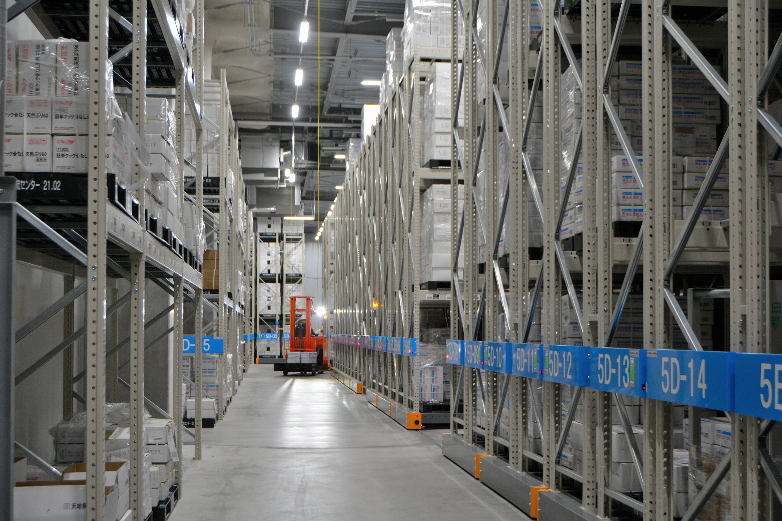 倉庫内でのパレット管理