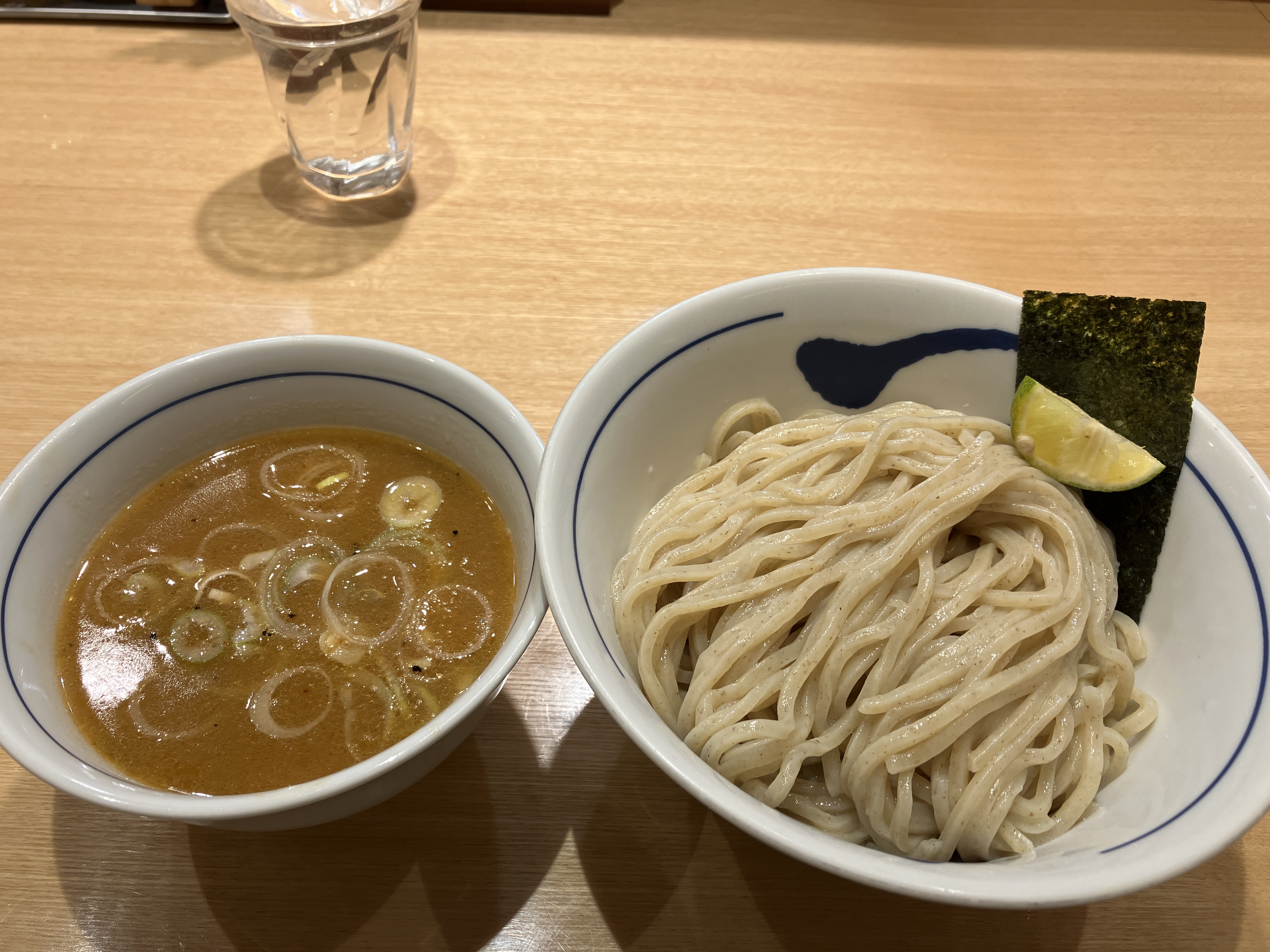 都内有名店のつけ麺