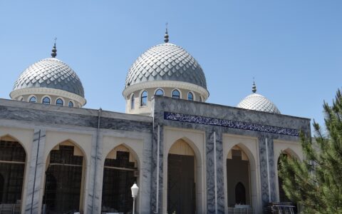 美しい外観のモスク