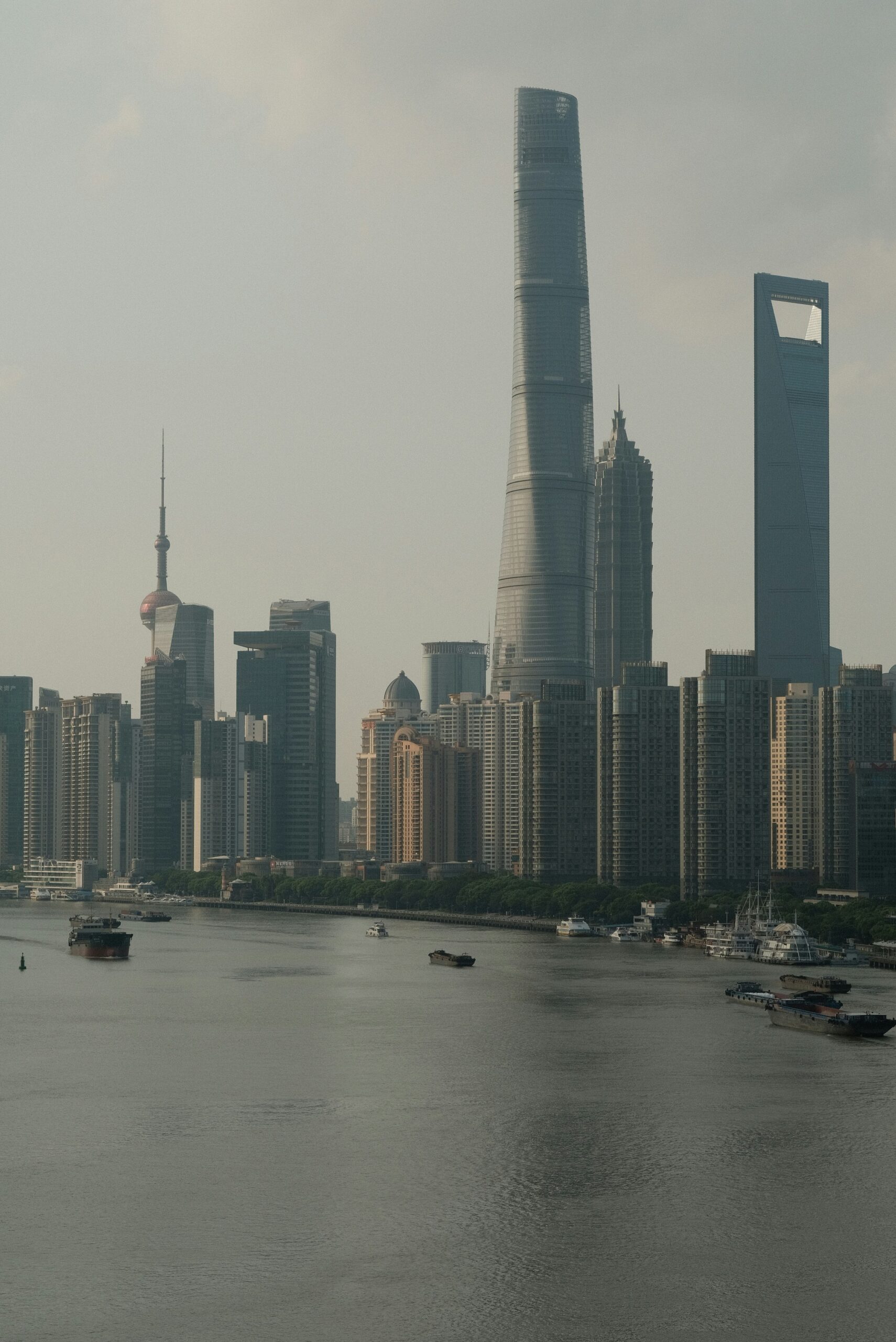 海から見た上海の風景 春節物流
