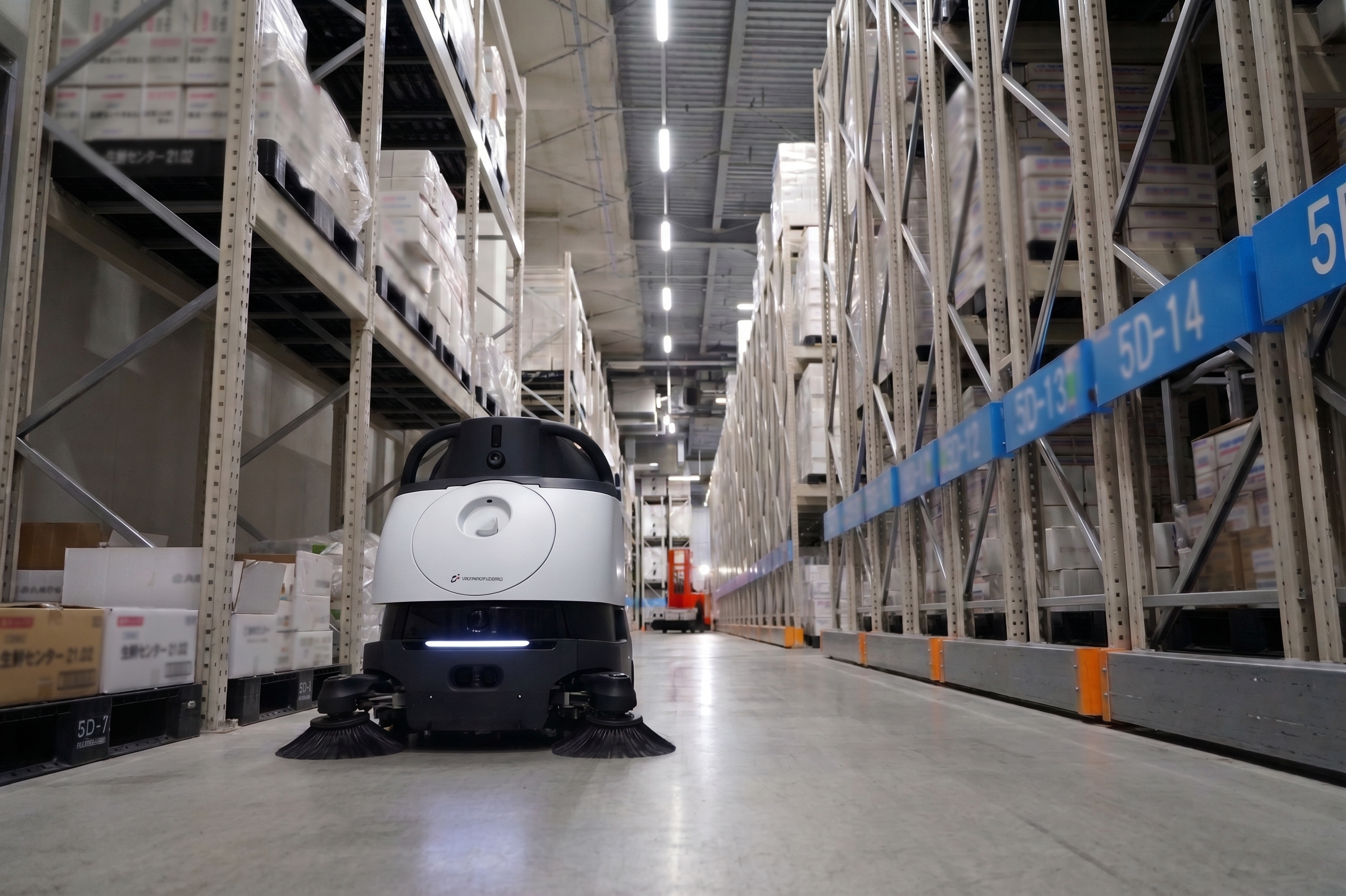 食品倉庫向け業務用清掃ロボットの主要メーカーと運用術